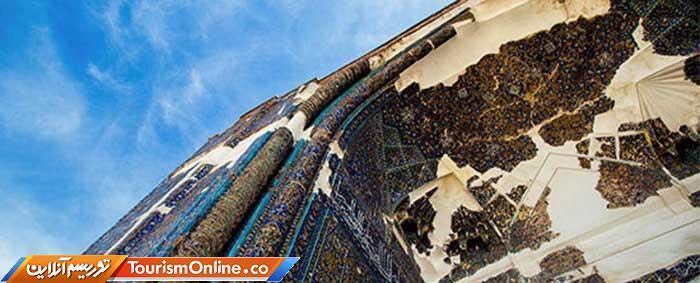 مسجد کبود تبریز؛ هنر معماری در دستان کاشی کاری ها