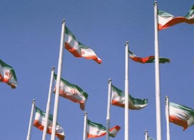 توضیحات مهم درباره طراحی اشتباه پرچم ایران در بعضی بیلبوردهای مرکز ، 3 سازه در کمتر از چند ساعت اصلاح شد